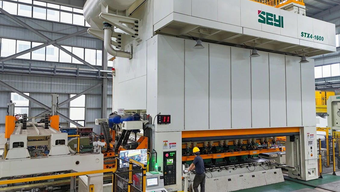Shiuan Yue Group partnered with SEYI Machinery to implement STX4-1600 transfer automated stamping line.